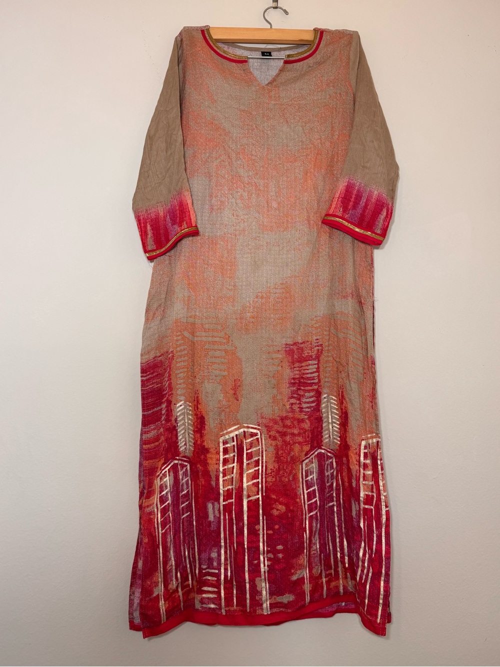 Kurta Kurti Tunic Boho Cityscape Print in Coral and Beige